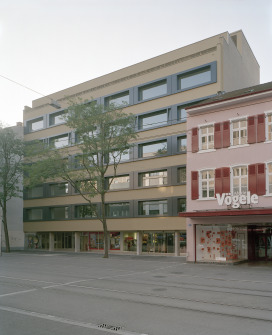 011 Fassadengestaltung und Teilumbau Geschäftshaus Clarastrasse, Basel, LOST architekten