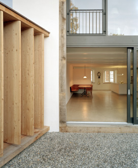017 Umbau, Sanierung und Erweiterung Wohnhaus Baselstrasse, Muttenz, LOST architekten