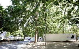 Kunstintervention REAL FICTION CINEMA